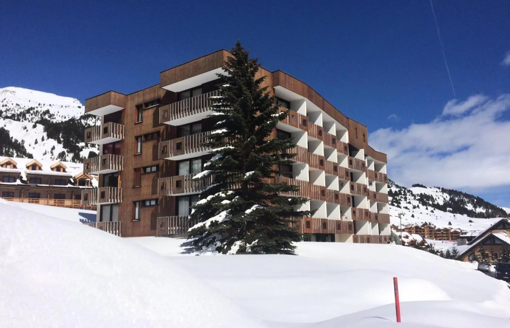 Residence Arzerier - Studio Confort Plein Sud, Parking, Proche Pistes Et Commerces Mae-3034 Montgenevre 0*,  France
